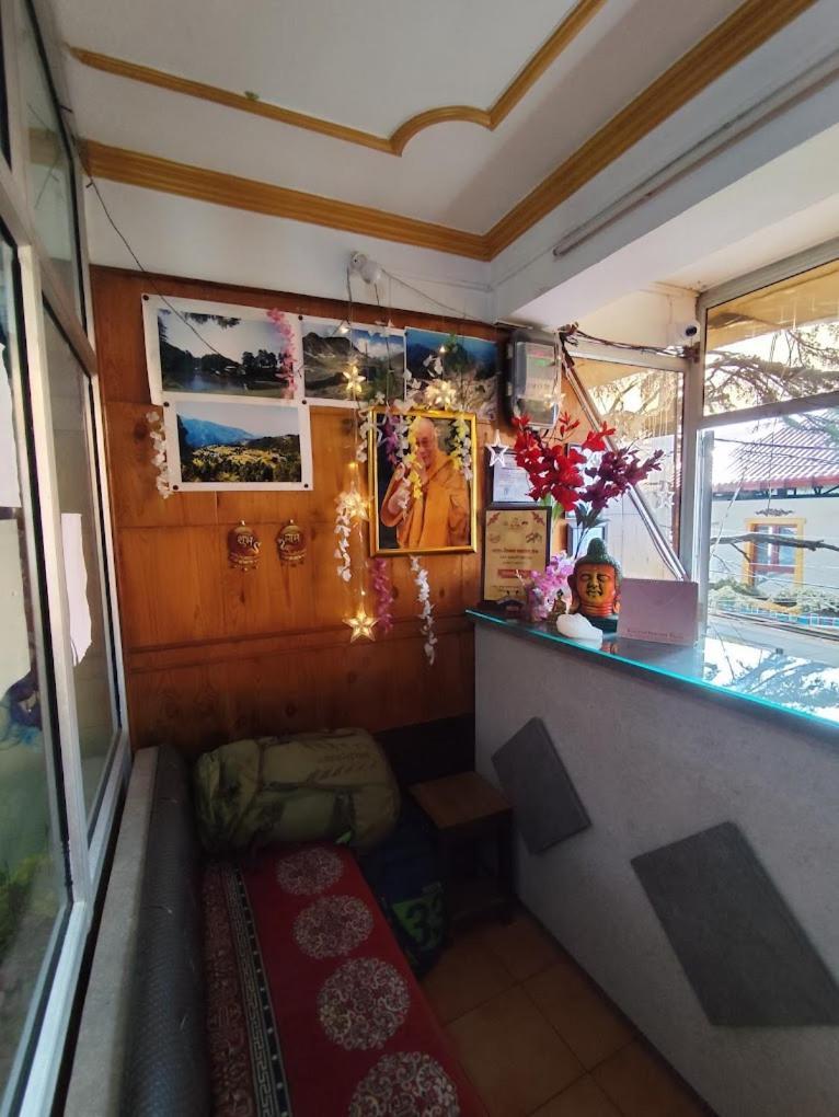 Krishna Holiday Guest House Block II Dharamshala Ngoại thất bức ảnh